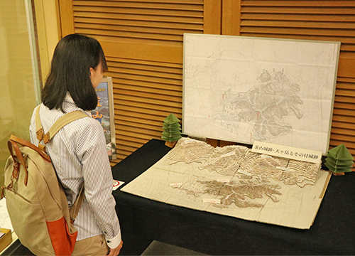 6月5日市郷土資料館で、韮山高校生徒による企画展示を開催しています1