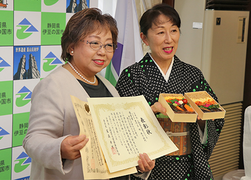 3月22日「寿司割烹だるま」が3つの賞を受賞したことを報告1