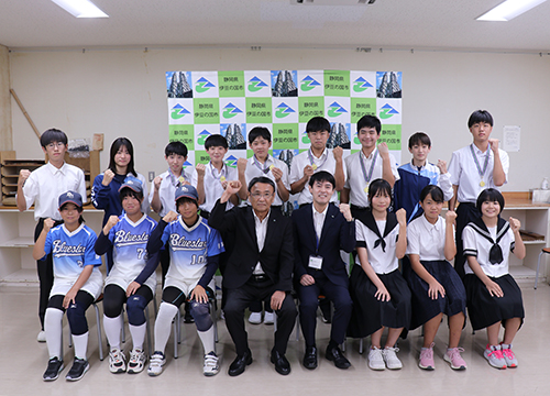 r7中体連激励会