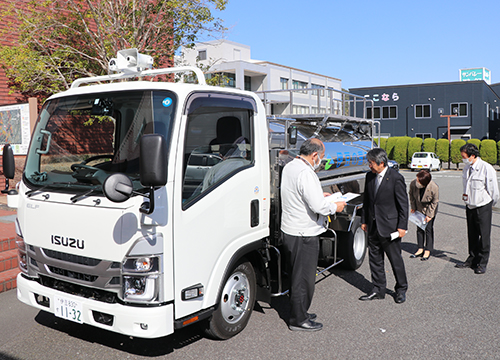 給水車納車2